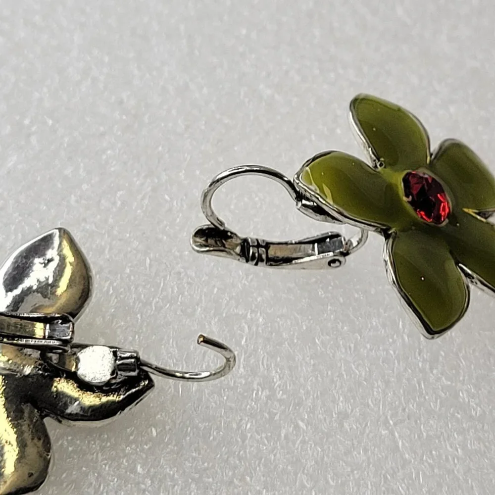 Green Enamel Flower Earrings with Red Rhinestone - Picture 4 of 10